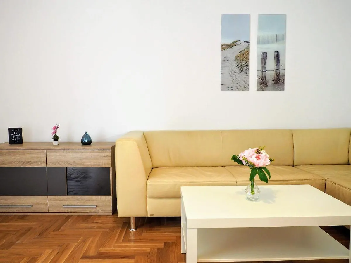 City Villa Schoenbrunn Apartments - Contactless 24H Check-In Vienna