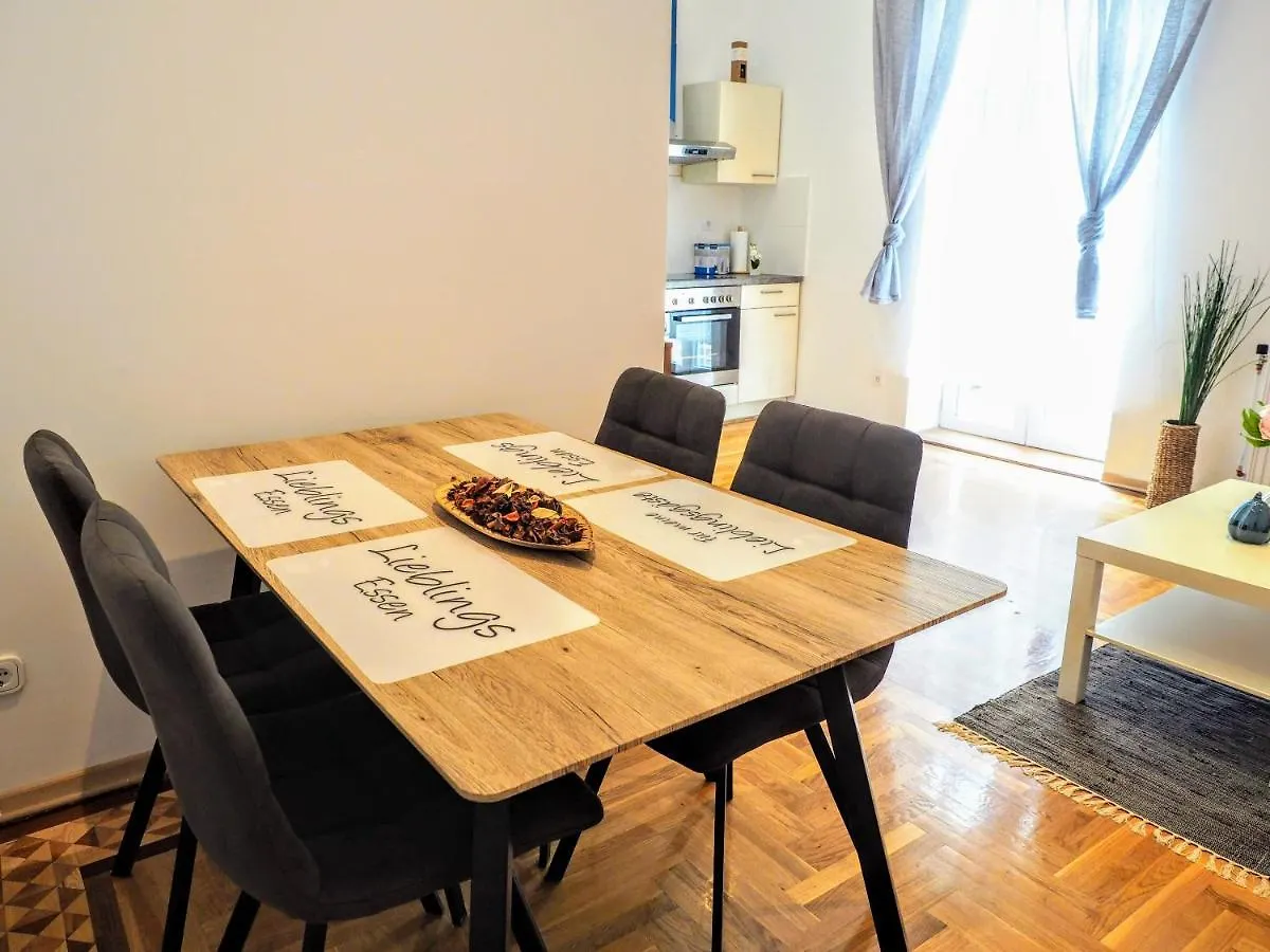 City Villa Schoenbrunn Apartments - Contactless 24H Check-In Vienna Austria