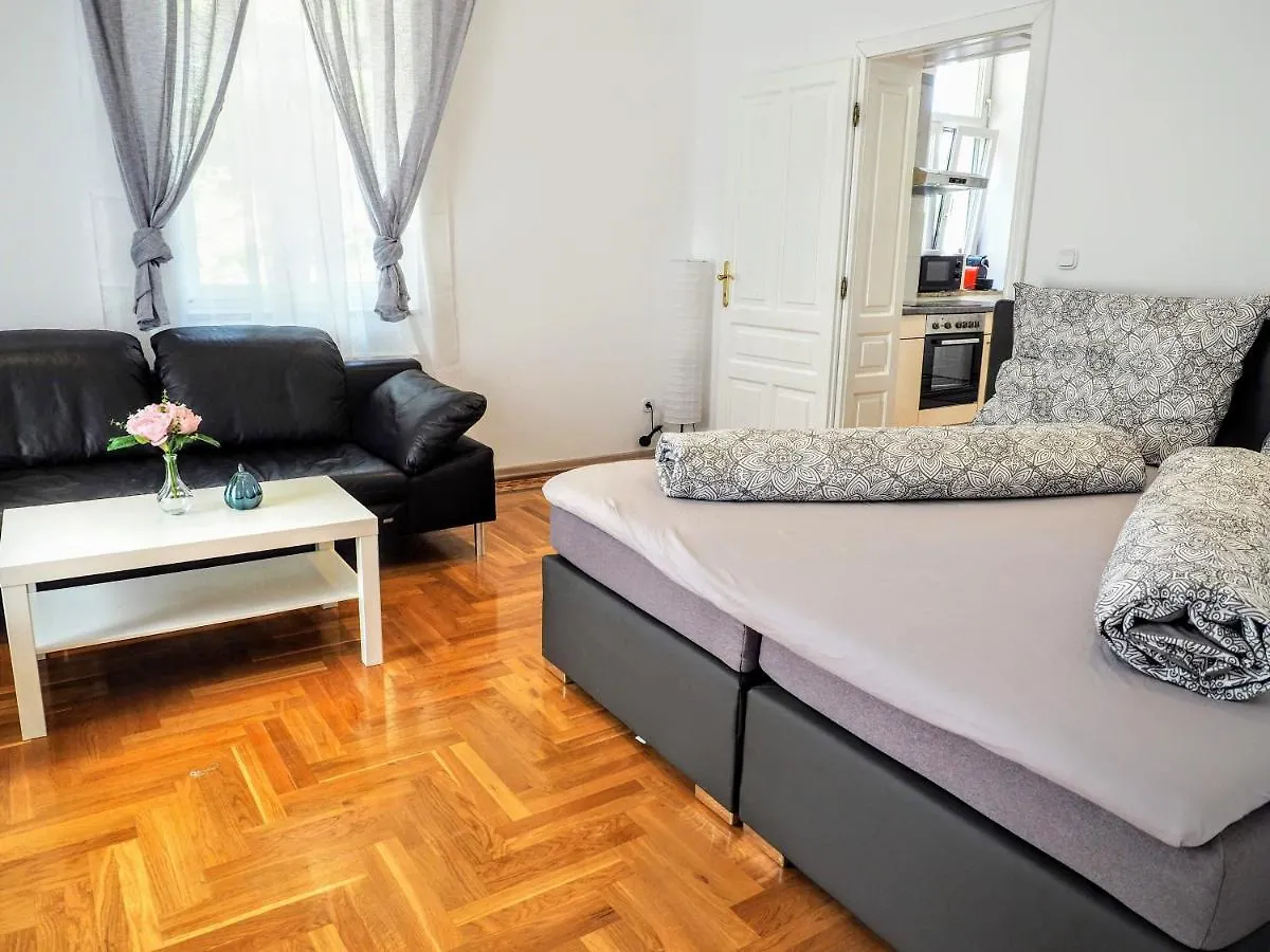 City Villa Schoenbrunn Apartments - Contactless 24H Check-In 비엔나 0*,