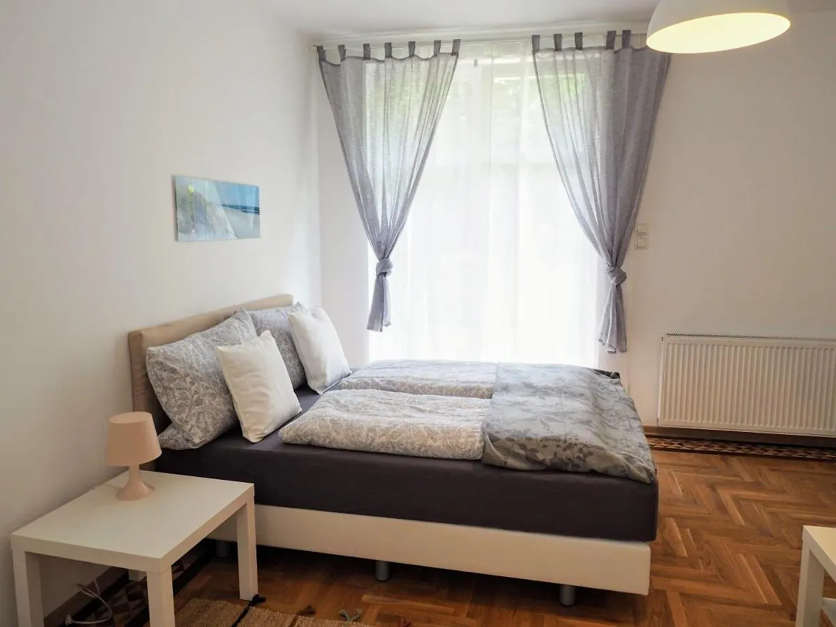 City Villa Schoenbrunn Apartments - Contactless 24H Check-In Vienna