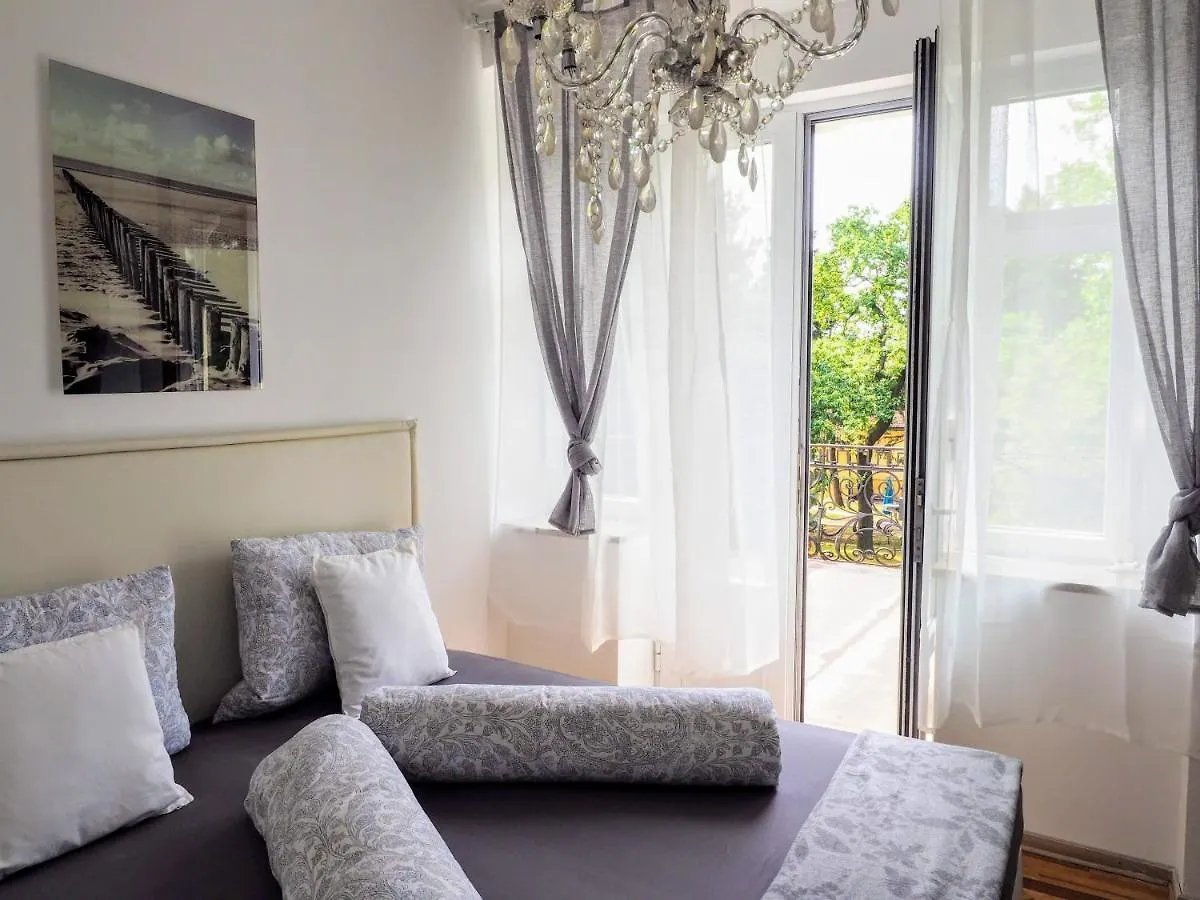City Villa Schoenbrunn Apartments - Contactless 24H Check-In Vienna